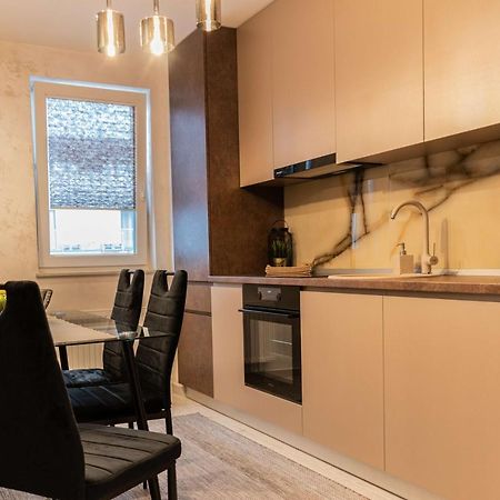 Apartment Alios Lux Brasov Luaran gambar
