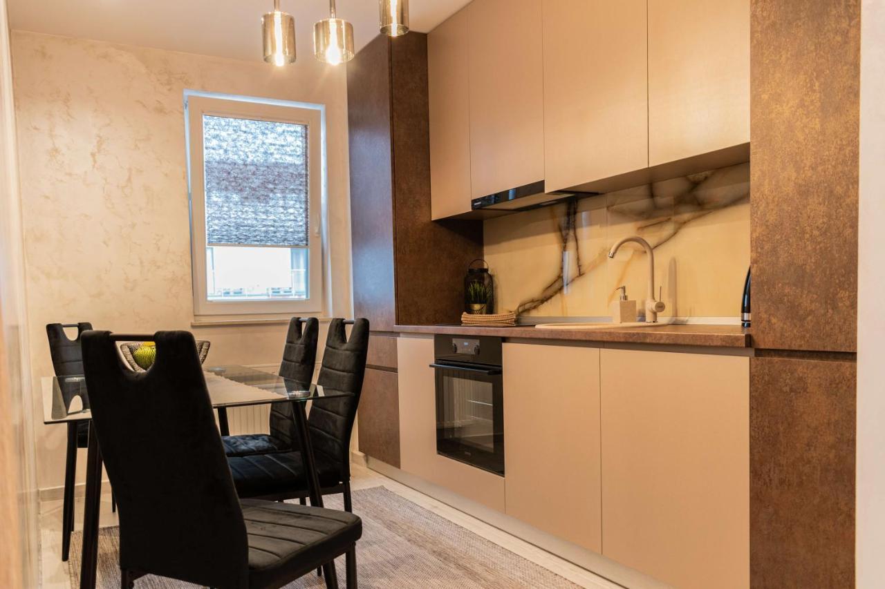 Apartment Alios Lux Brasov Luaran gambar